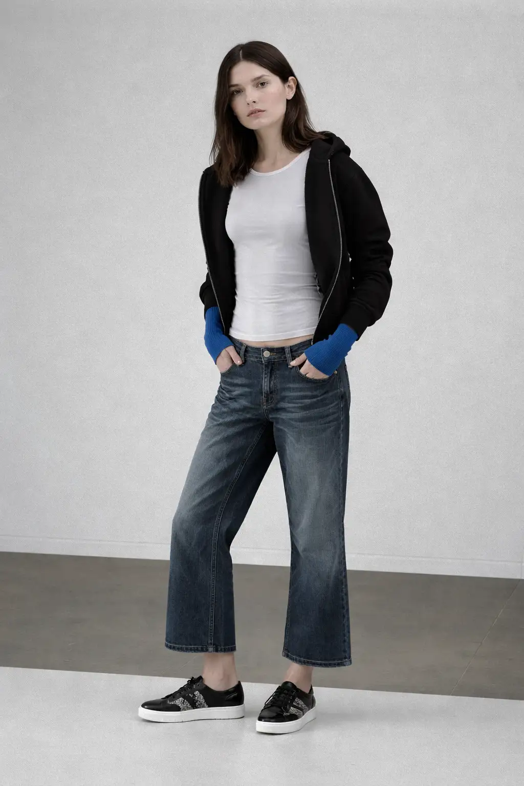 kožne patike sa čipkom