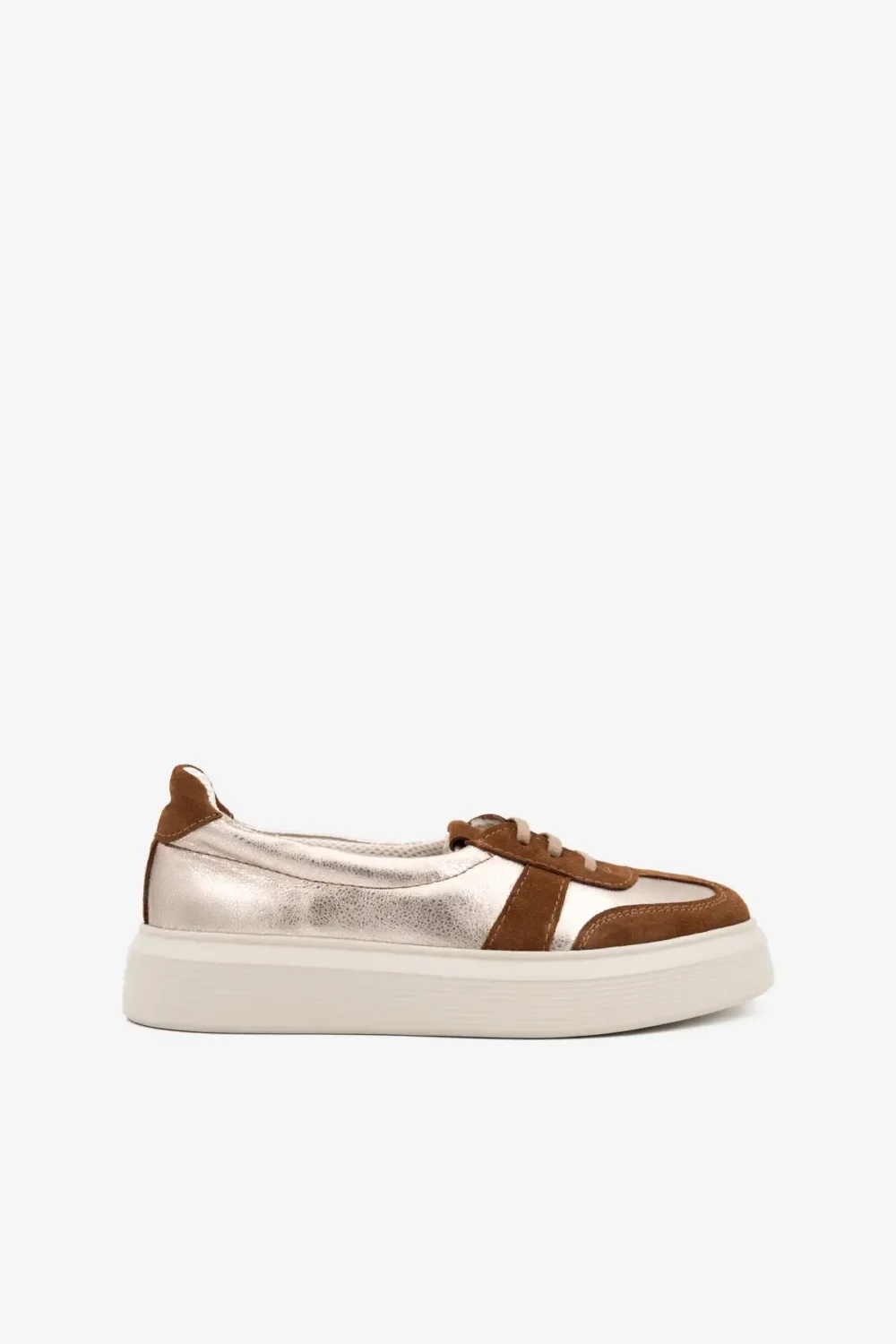 Zlatne metalik patike