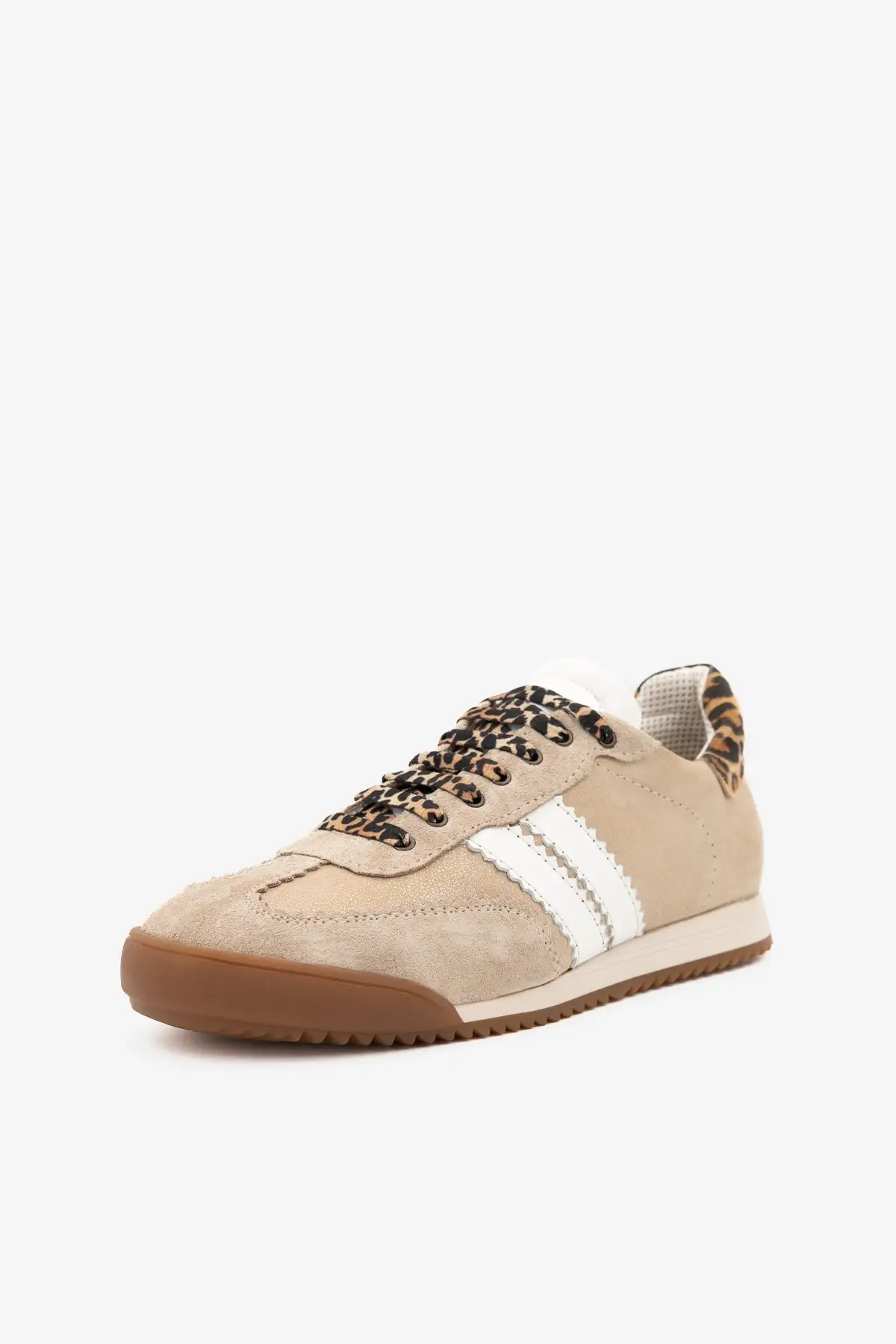 Retro patike sa leopard printom